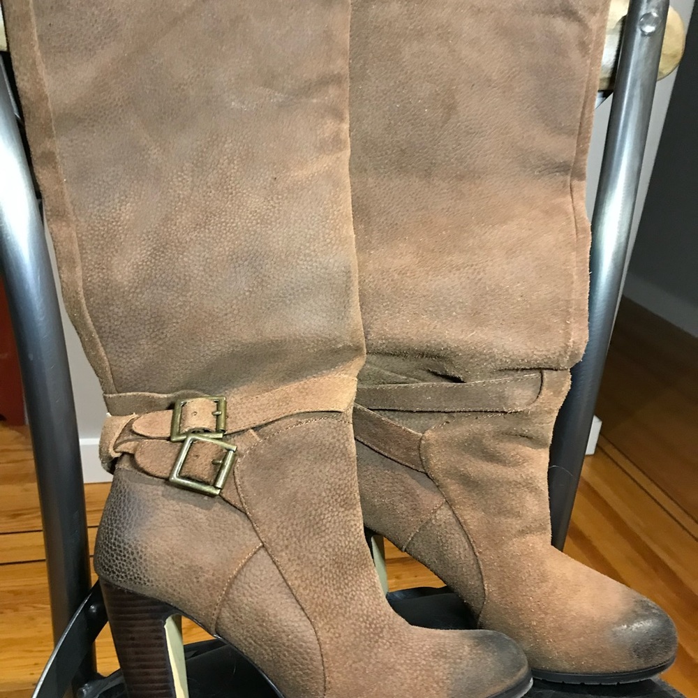Le Chateau pull on knee high boots size 9 women’s